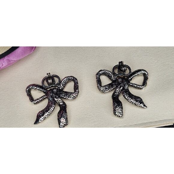 Gucci Silver Crystal Bow Earring - Picture 6 of 7